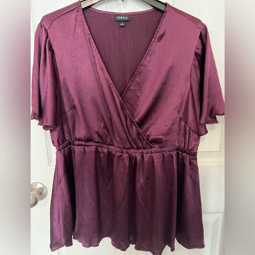 Torrid plum peplum top
